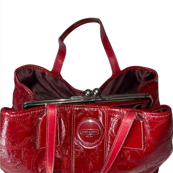 Coach Carryall Signature Stitch Frame (F15658) Berry Patent Leather Tote - Picture 9 of 14